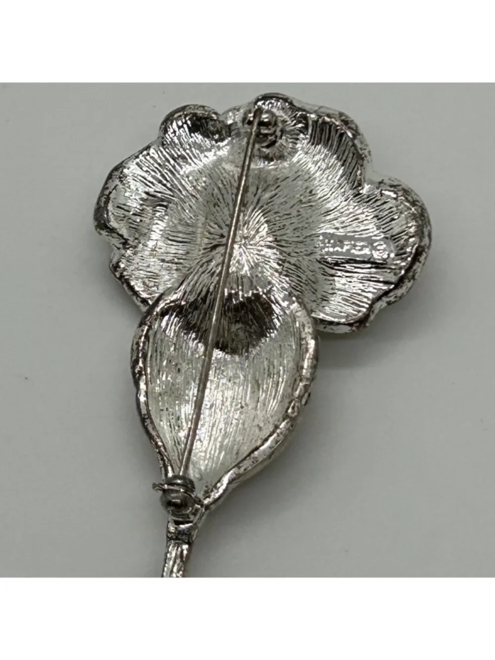 Vintage Napier Calla Lily Brooch Faux Pearl Rhinestones Pave' Silvertone 4" - Picture 6 of 10